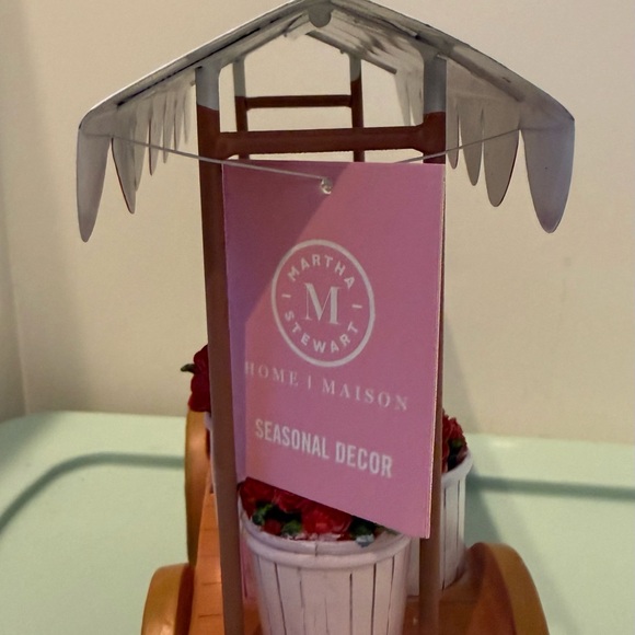 Adorable Martha Stewart Flower Cart with Canopy- NWT - Picture 3 of 6